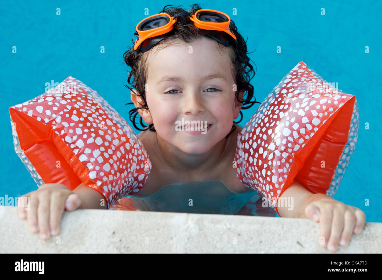 Baby boy learns to crawl hi-res stock photography and images - Alamy