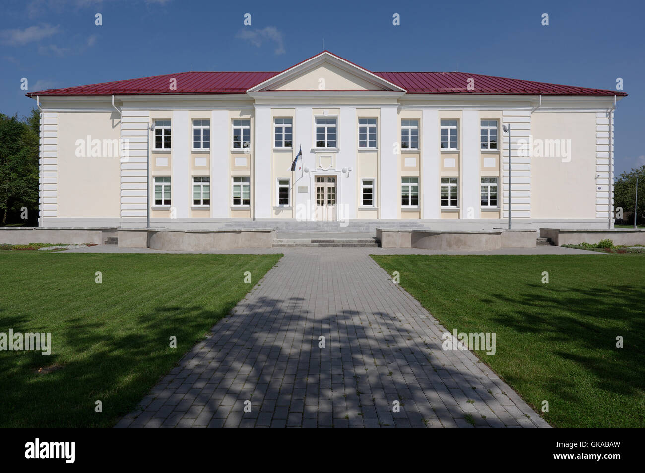 orissaare-gymnasium-kuivastu-maantee-29-orissaare-island-saaremaa