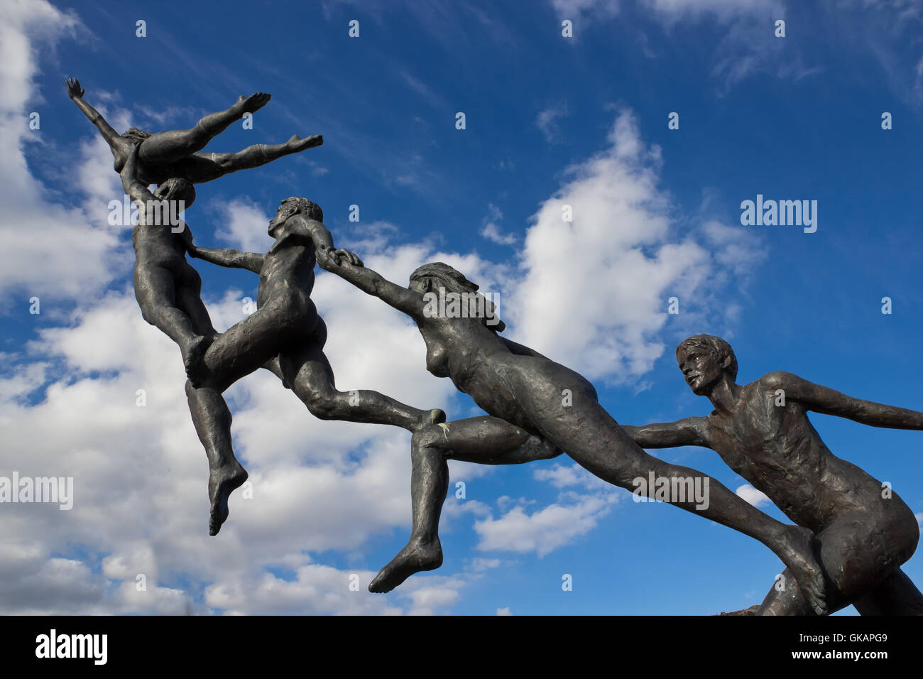Bronze statue man woman couple hi-res stock photography and images - Alamy