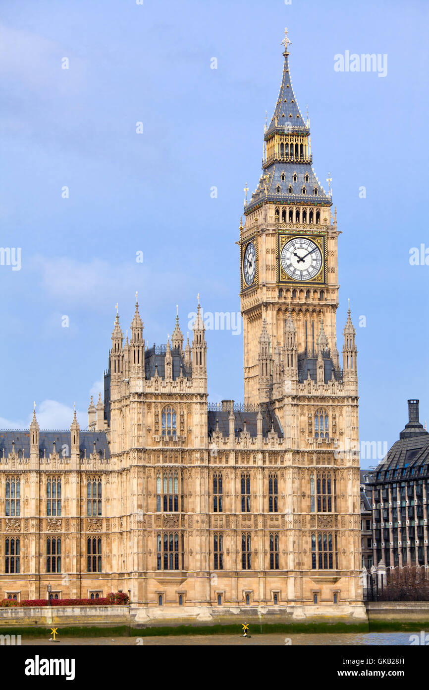 Serene ornate tower hi-res stock photography and images - Alamy