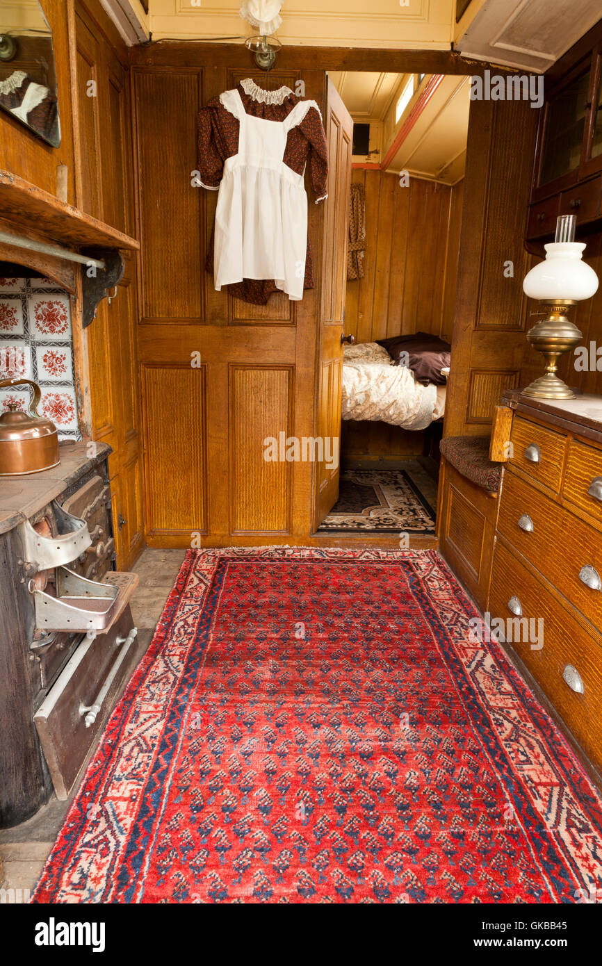 Living Wagon - Brown Living Wagon - Brown