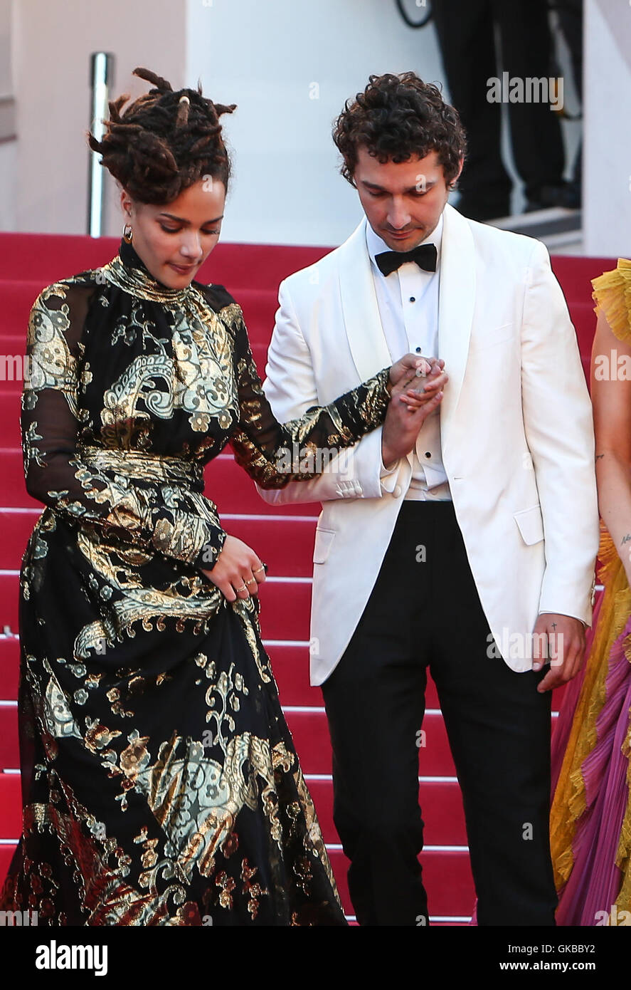 The cast and director of “American Honey” dance down the red 