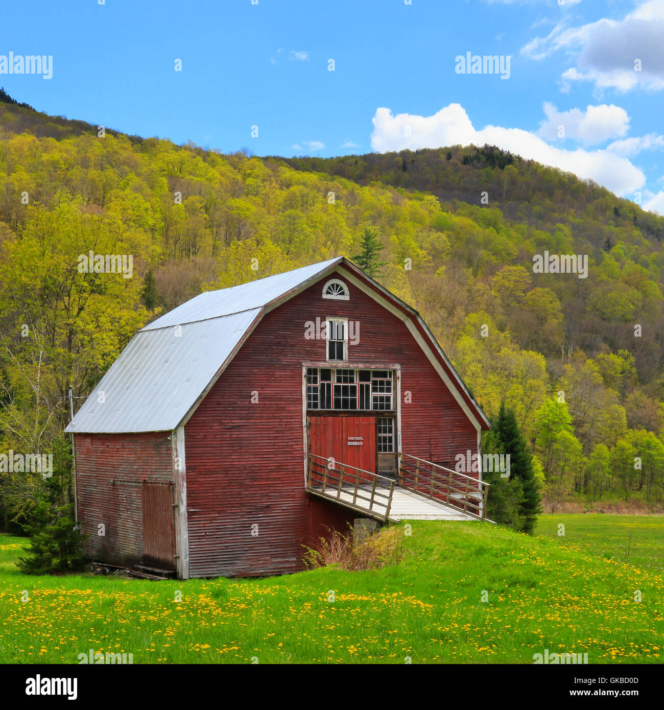 Vermont Red Barn Stock Photos Vermont Red Barn Stock Images Alamy