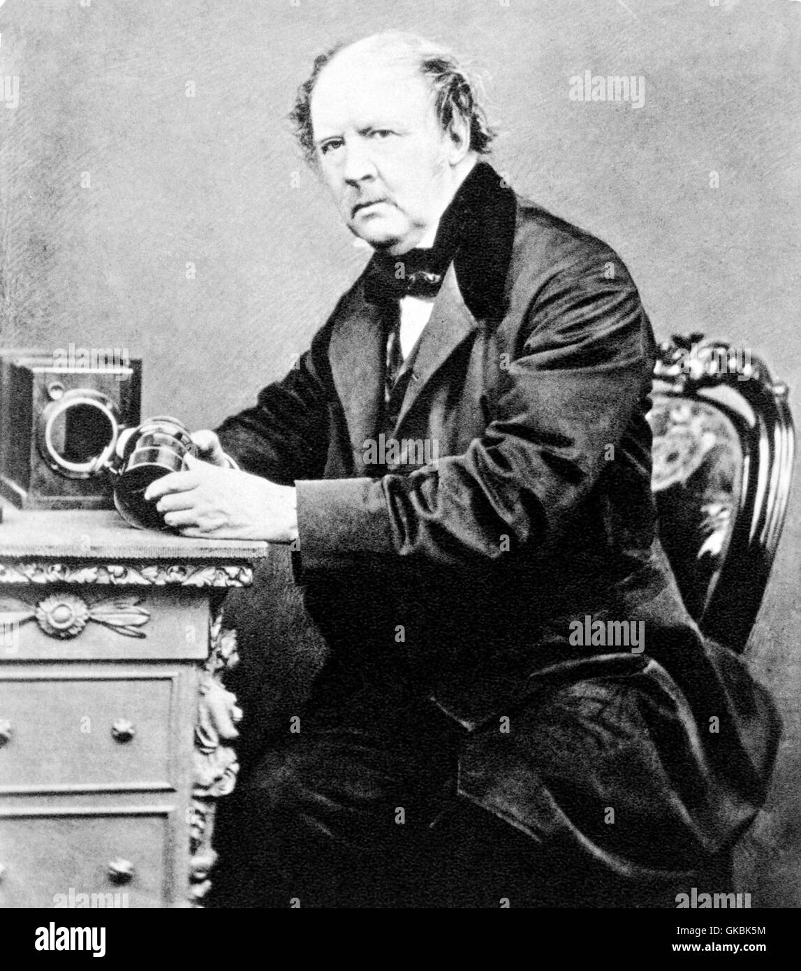 Английский Физик И Химик Создатель Фотографии