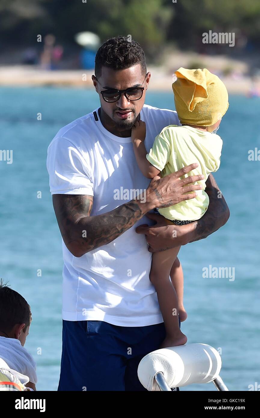 Kevin-Prince Boateng with his wife Melissa Satta and their son Maddox