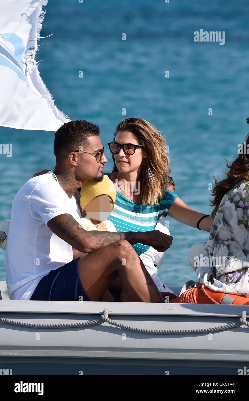Kevin-Prince Boateng with his wife Melissa Satta and their son Maddox