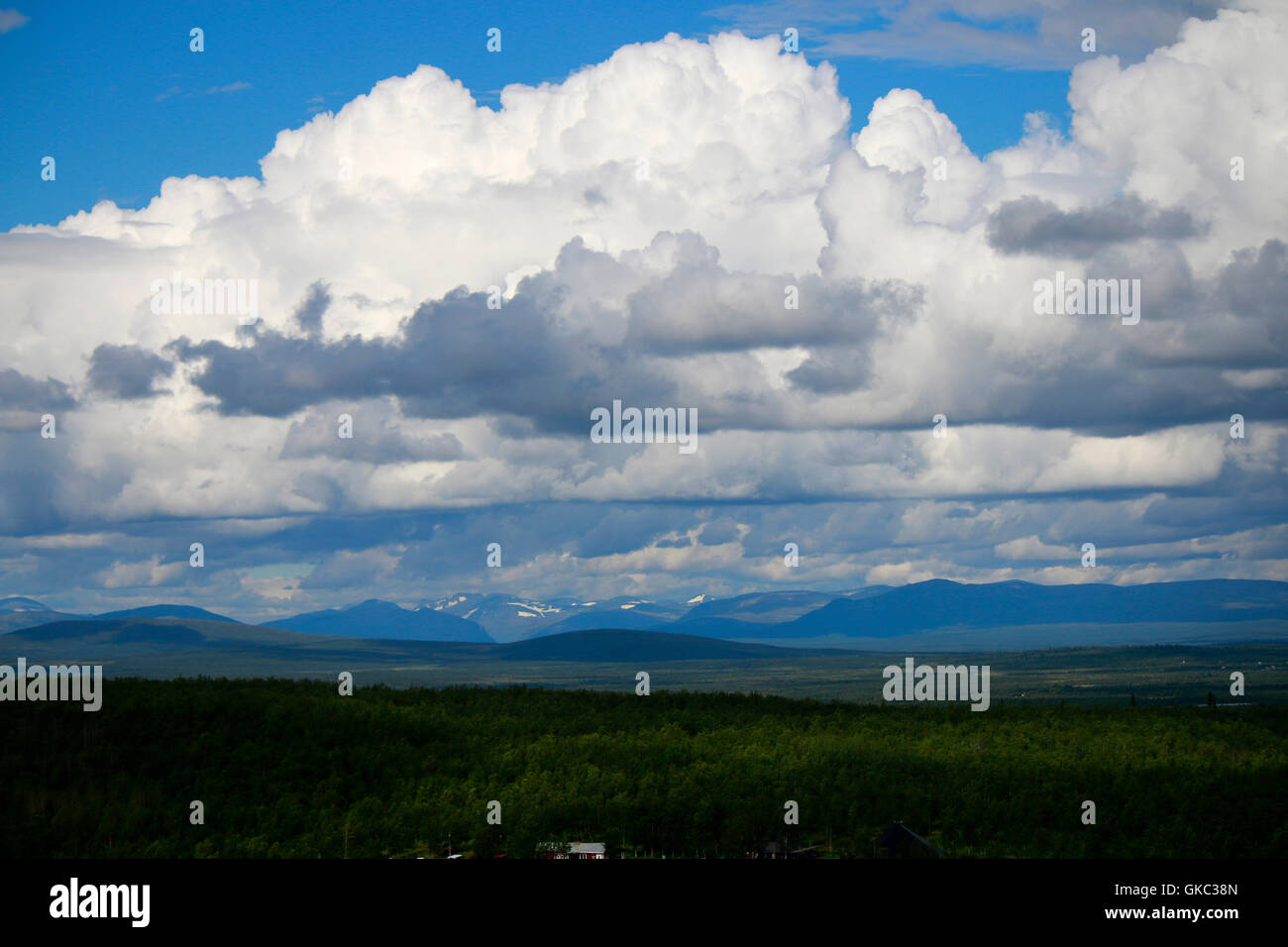 Impressionen: Landschaft, Wolken, Lappland, Schweden. Stock Photo
