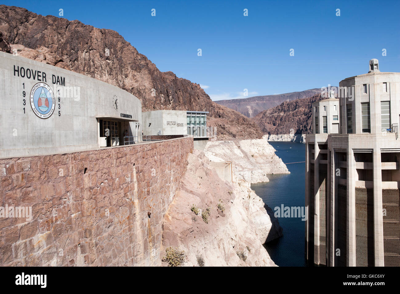 Hoover Dam, slipway house and lake Mead on the Nevada side Stock Photo