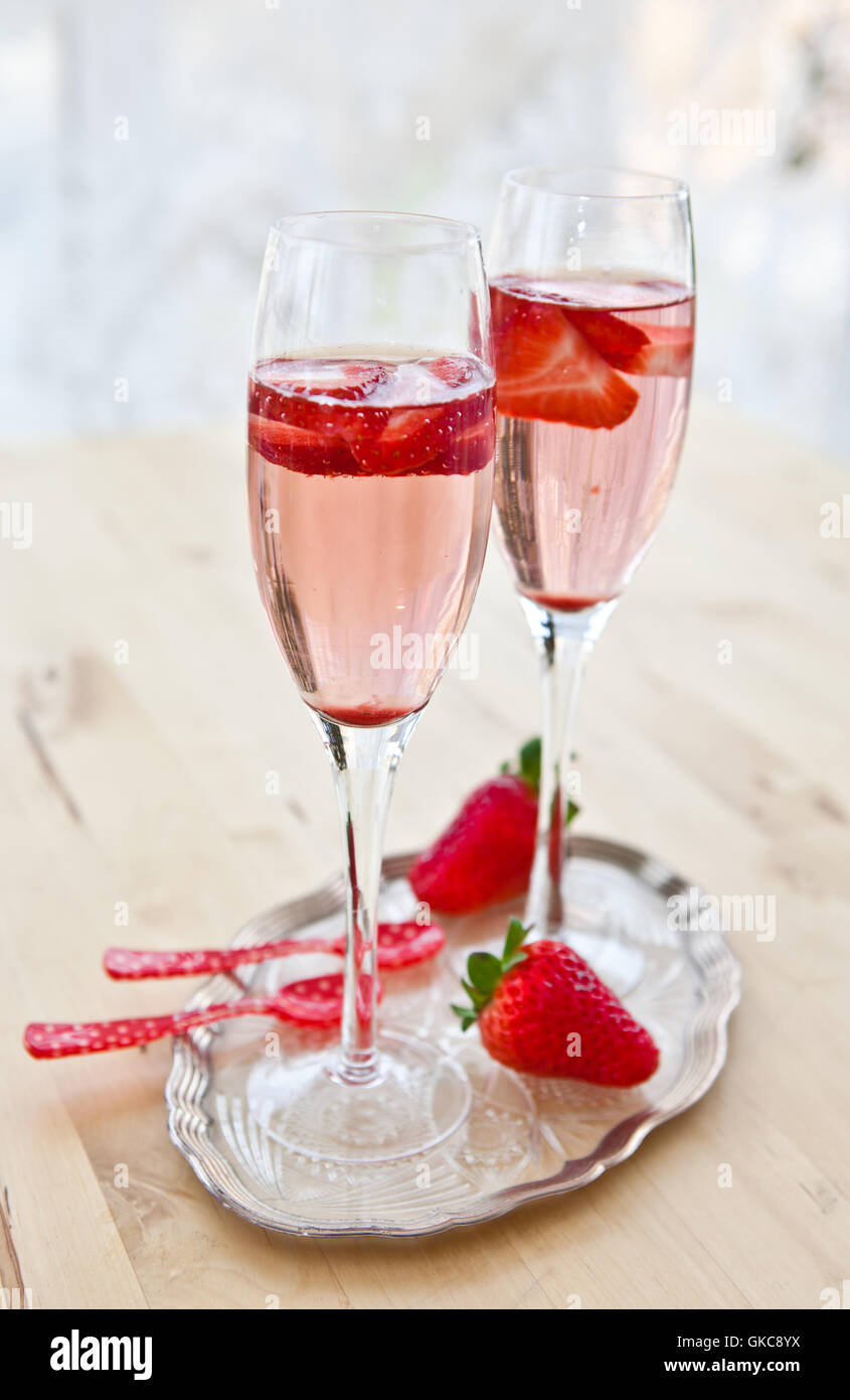 strawberry champagne prosecco Stock Photo