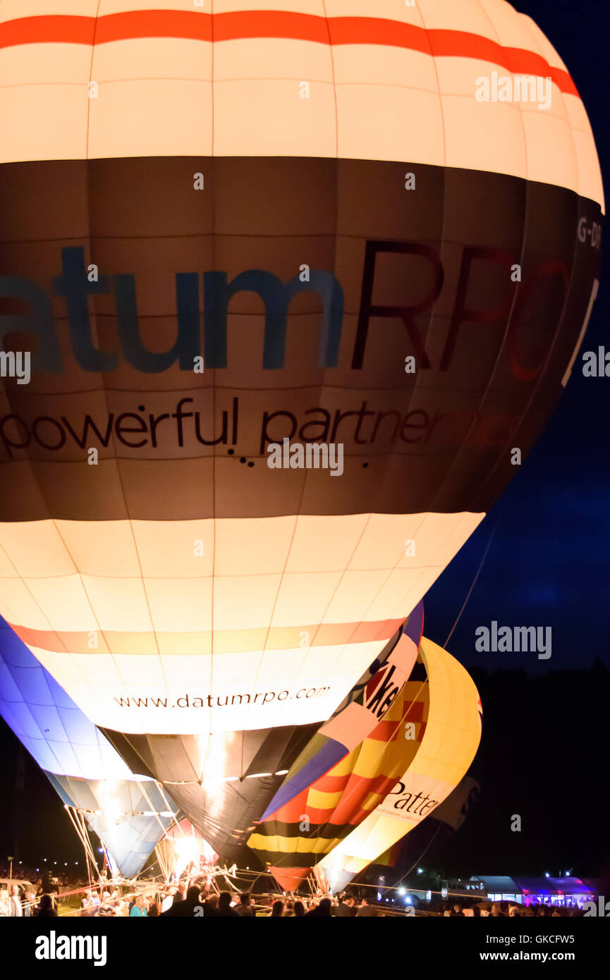 Bristol balloon fiesta night glow display Stock Photo Alamy