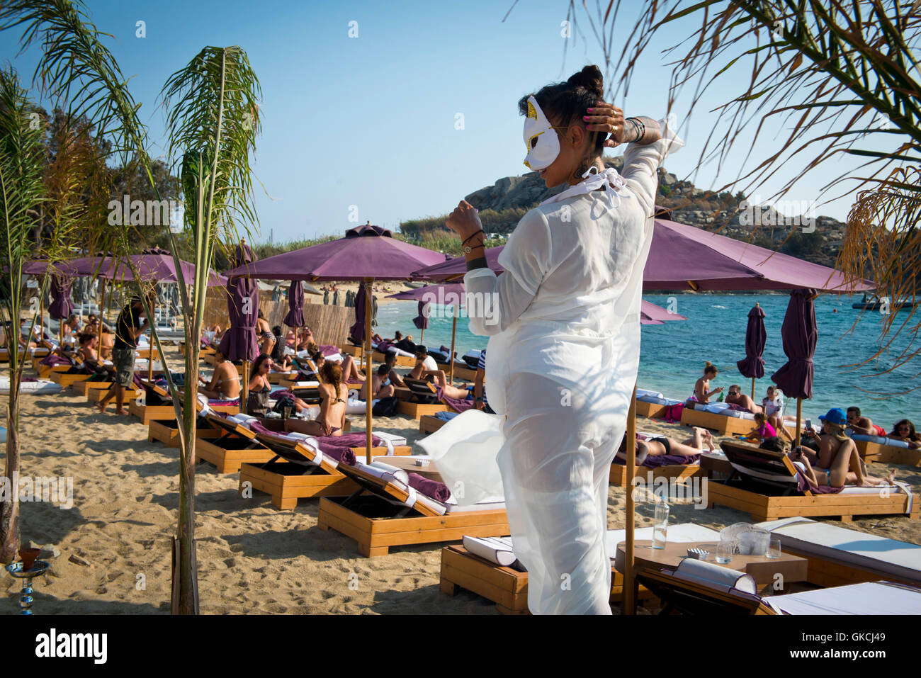 Jumeirah Beach Bar. Agia Anna, Paranga Beach, Mykonos Stock Photo