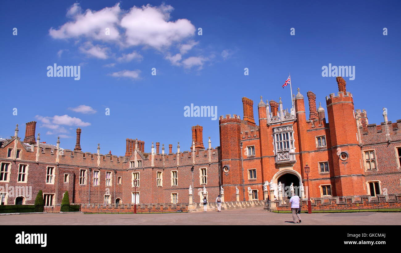 Hampton court palace hires stock photography and images Alamy