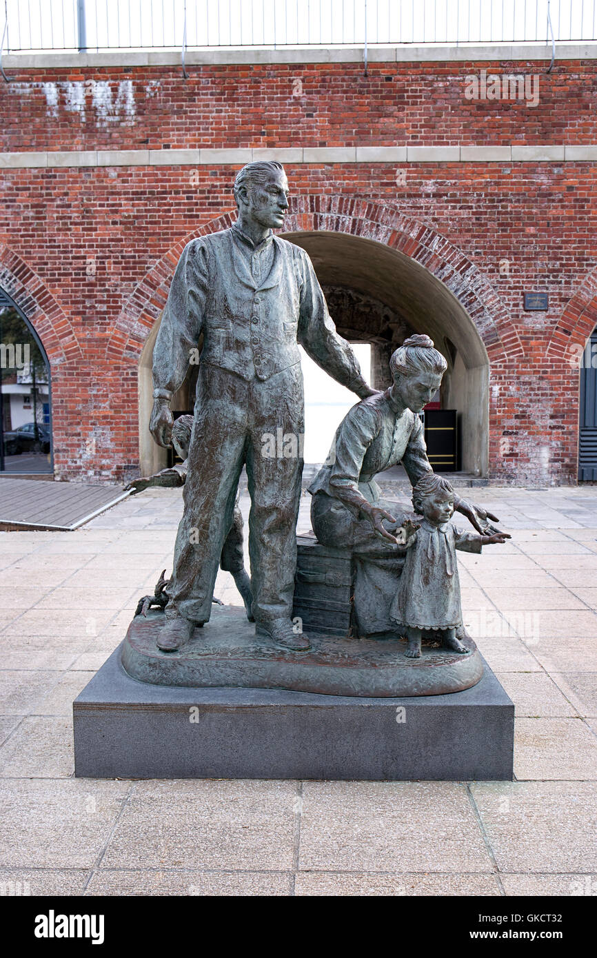 The Pioneer Statue Old Portsmouth commemorates the Europeans who left to start afresh in America Stock Photo