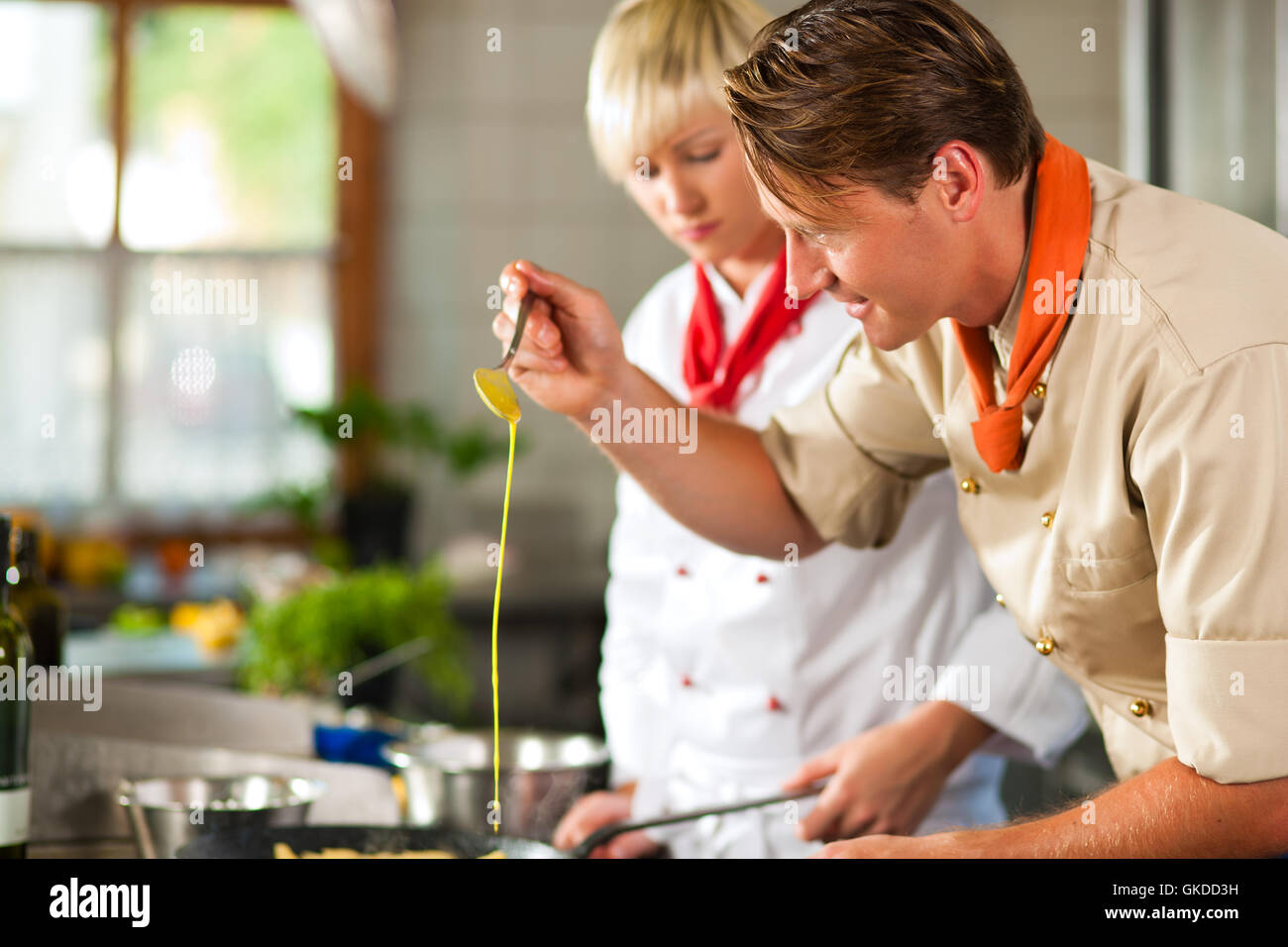 The cook cooks hi-res stock photography and images - Alamy