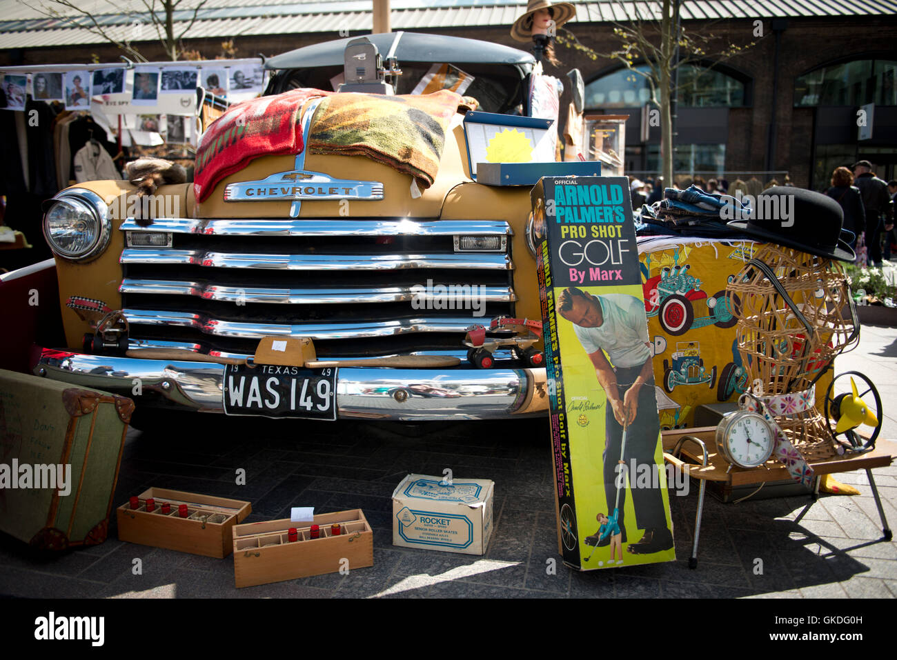 The Classic Car Boot Sale, Kings Cross, London 17/04/2016 Stock Photo