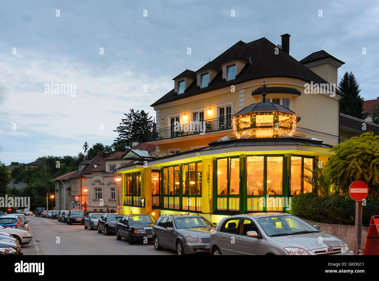 Bad Sauerbrunn: hotel Parkhotel, Austria, Burgenland, Stock Photo