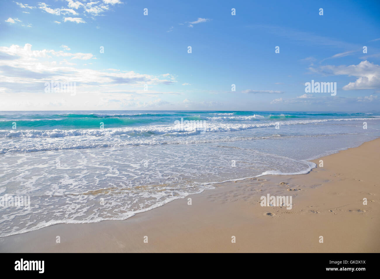 sunny day at the beach Stock Photo - Alamy