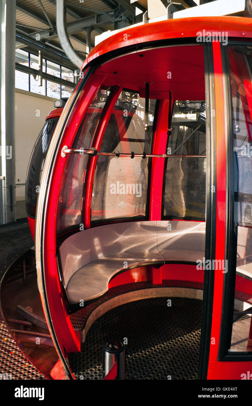 Red alpine cable car Stock Photo Alamy
