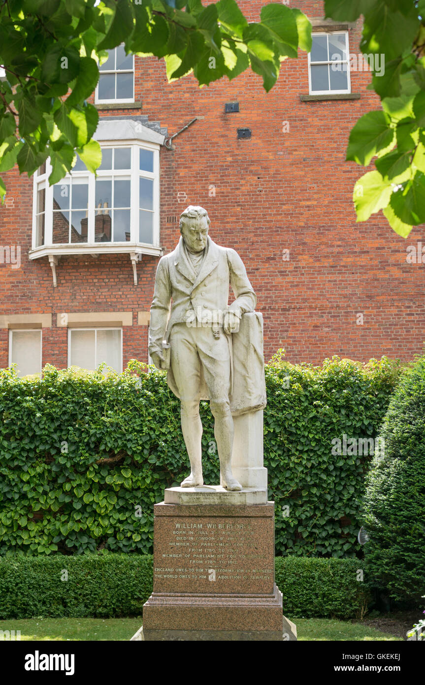 Statue of William Wilberforce, Kingston upon Hull, Yorkshire, England