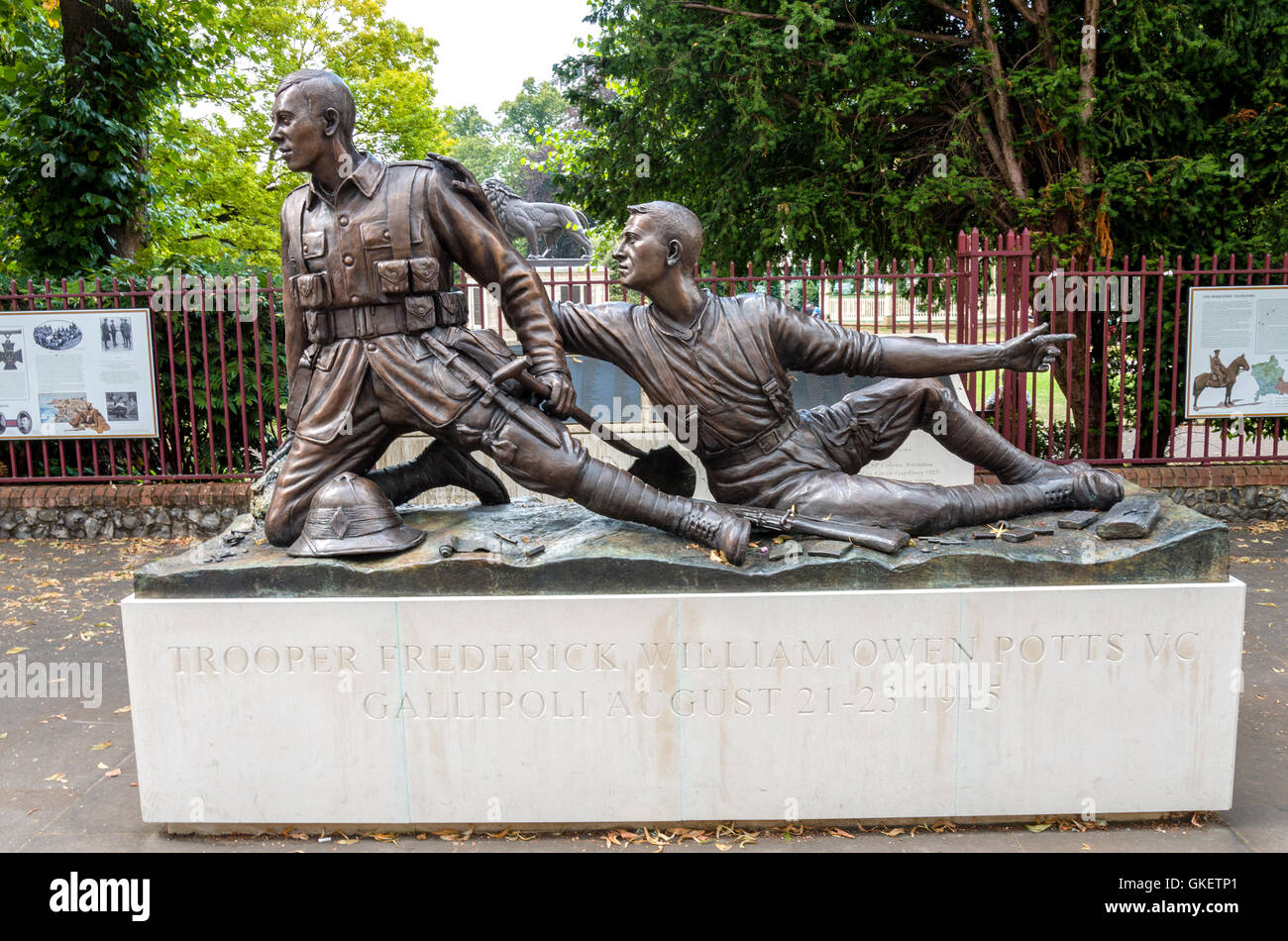 Situated outside Forbury Gardens and Reading Crown Court is a bronze sculpture to remember Fred Potts VC. Stock Photo