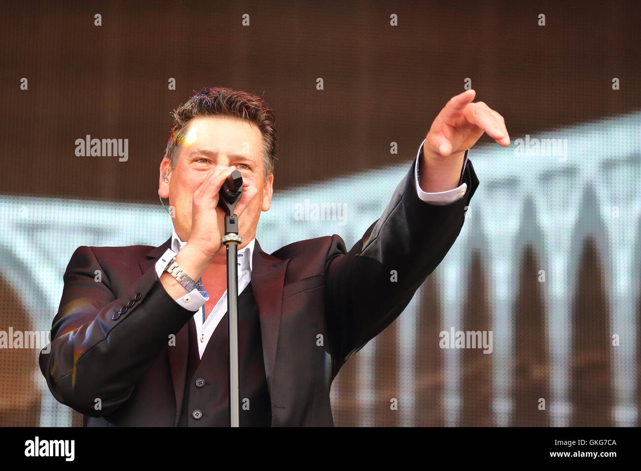 HenleyonThames, UK. 20th August, 2016. Rewind South 80s Music Festival. Tony Hadley and the