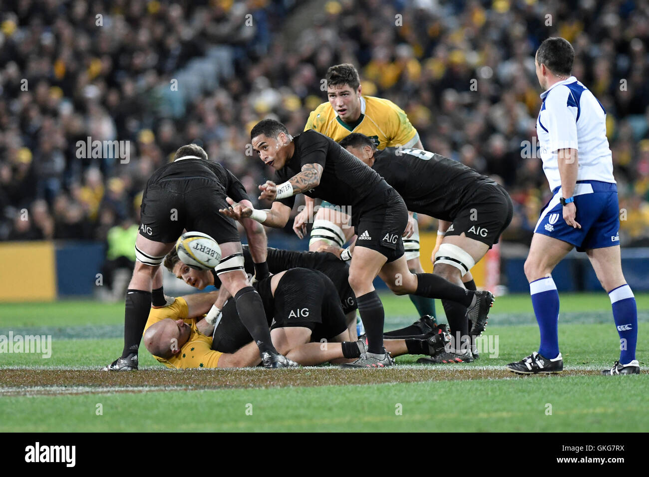 New zealand all blacks scrum hires stock photography and images Alamy