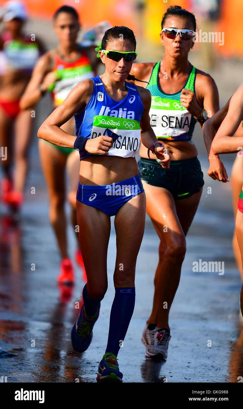 Rio de Janeiro, Brazil. 19th August, 2016. Antonella Palmisano of Italy during the womens 20km race walk on Day 14 of the 2016 Rio Olympics at Pontal on August 19, 2016 in Rio de Janeiro, Brazil. (Photo by Roger Sedres/Gallo Images) Credit:  Roger Sedres/Alamy Live News Stock Photo