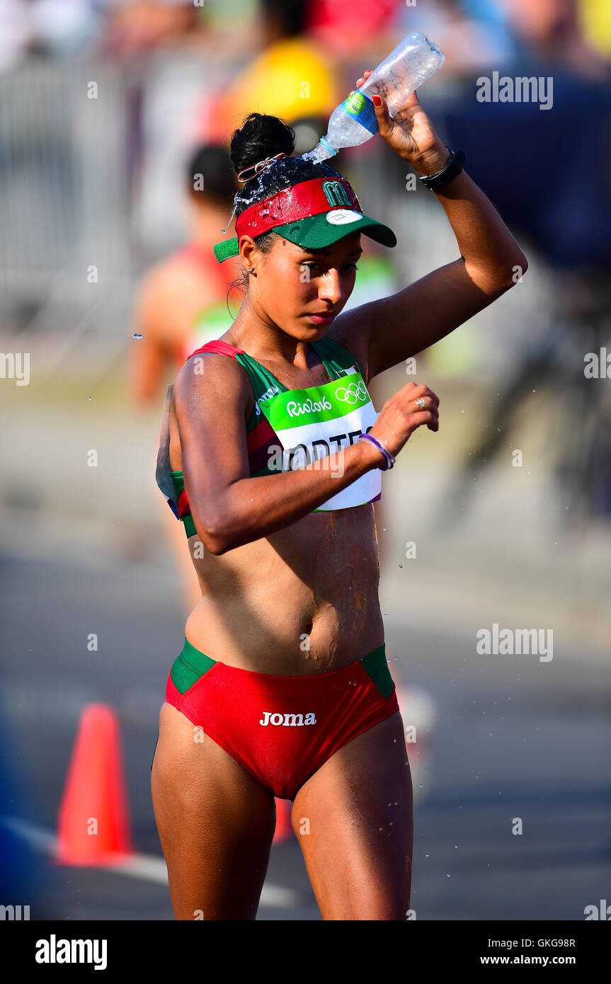 Rio de Janeiro, Brazil. 19th August, 2016. Alejandra Ortega of Mexico during the womens 20km race walk on Day 14 of the 2016 Rio Olympics at Pontal on August 19, 2016 in Rio de Janeiro, Brazil. (Photo by Roger Sedres/Gallo Images) Credit:  Roger Sedres/Alamy Live News Stock Photo