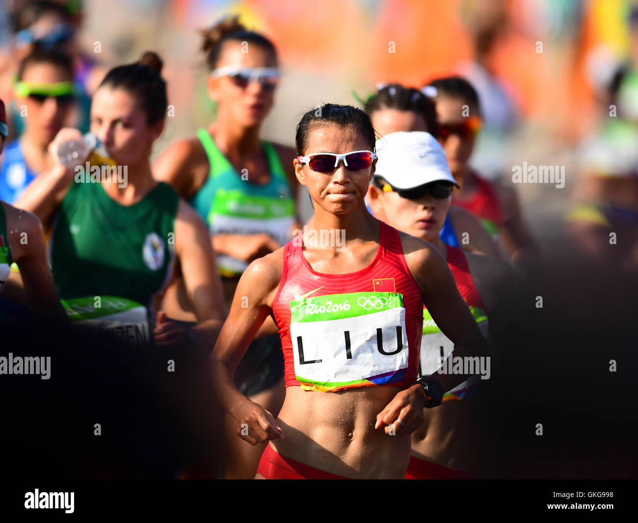 Rio de Janeiro, Brazil. 19th August, 2016. Hong LIU of China during the womens 20km race walk on Day 14 of the 2016 Rio Olympics at Pontal on August 19, 2016 in Rio de Janeiro, Brazil. (Photo by Roger Sedres/Gallo Images) Credit:  Roger Sedres/Alamy Live News Stock Photo