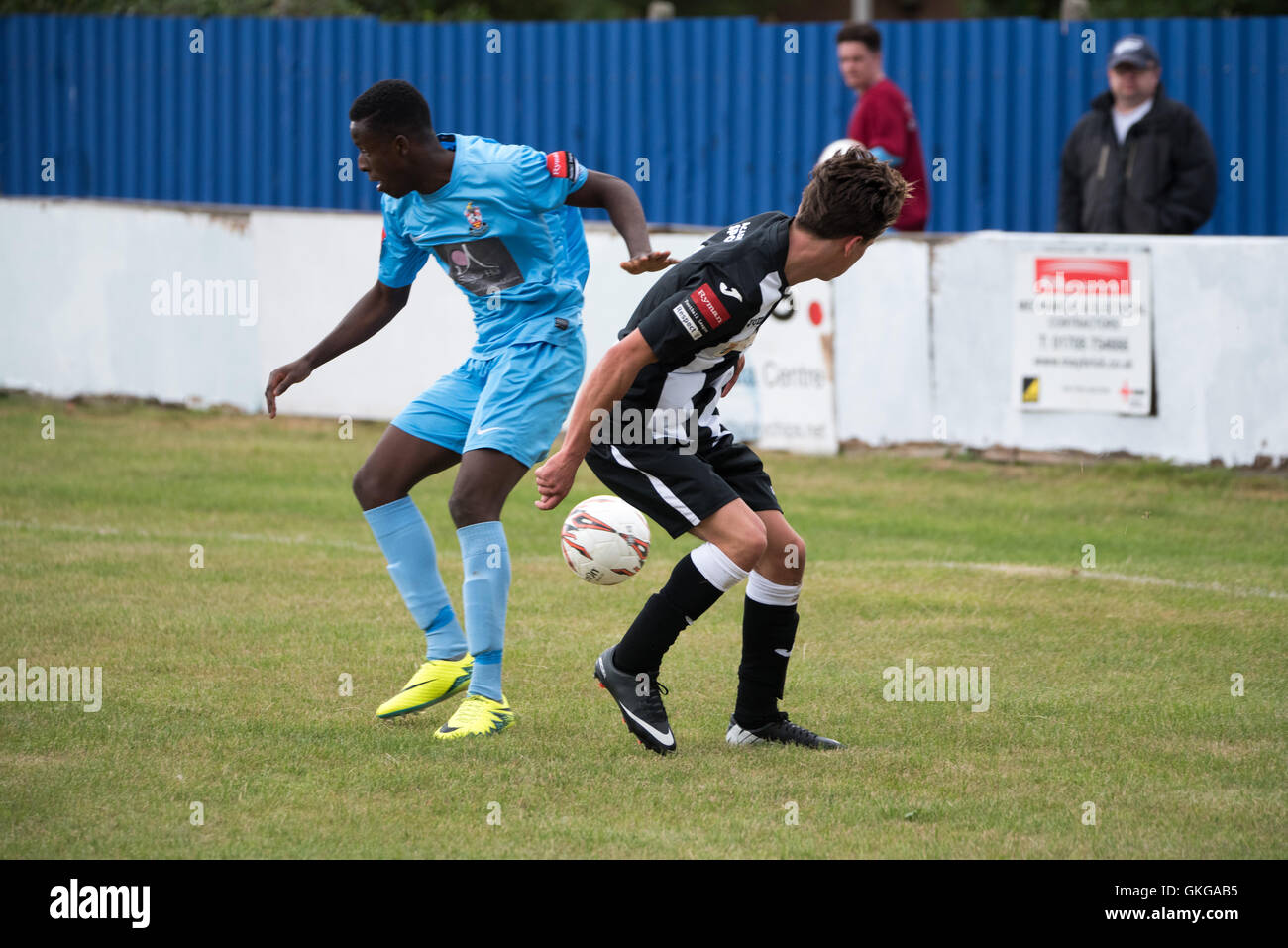 Brentwood Essex, 20th August, 2016, Mathias Bakare of Brentwood FC (left) and Conor Mead of Tilbury FC, during the Emirates FA Cup Prelimary Round which Brentwood lost to Tilbury FC 2-1, Credit:  Ian Davidson/Alamy Live News Stock Photo