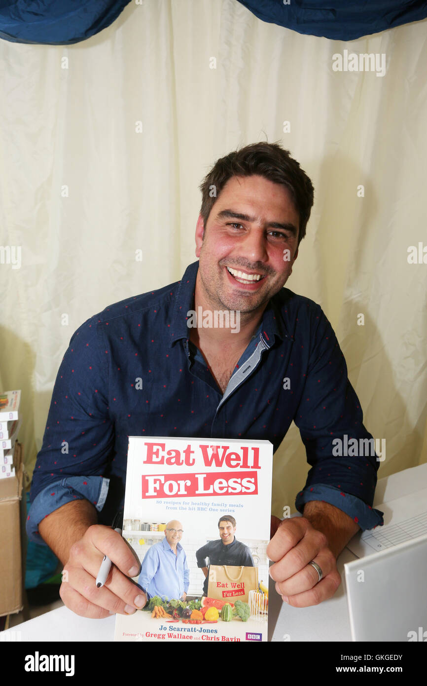 Chris bavin hires stock photography and images Alamy