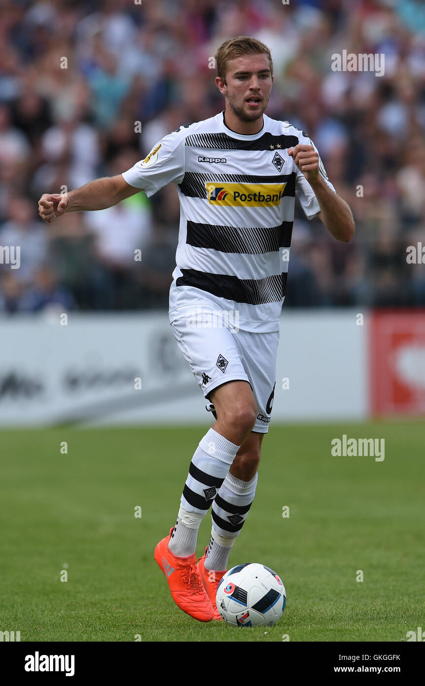 drochtersen-germany-20th-aug-2016-moenchengladbach-s-christoph