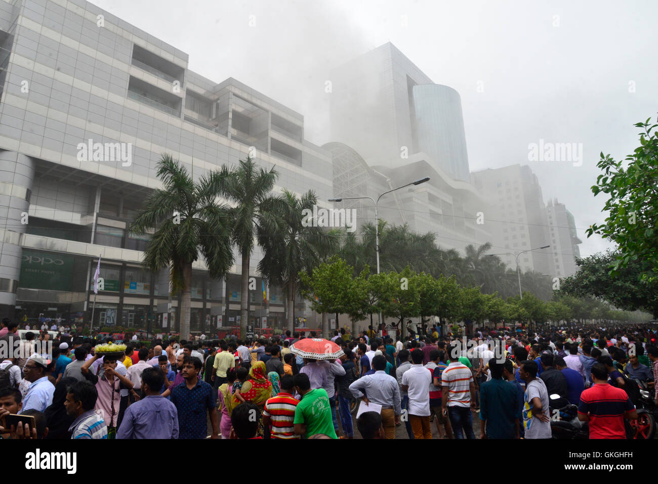 Bashundhara city shopping mall hi res stock photography and images alamy