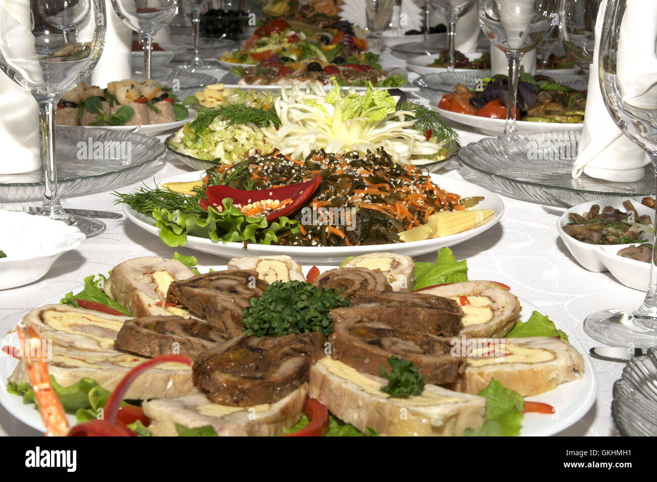 Buffet table food banquet hi-res stock photography and images - Alamy