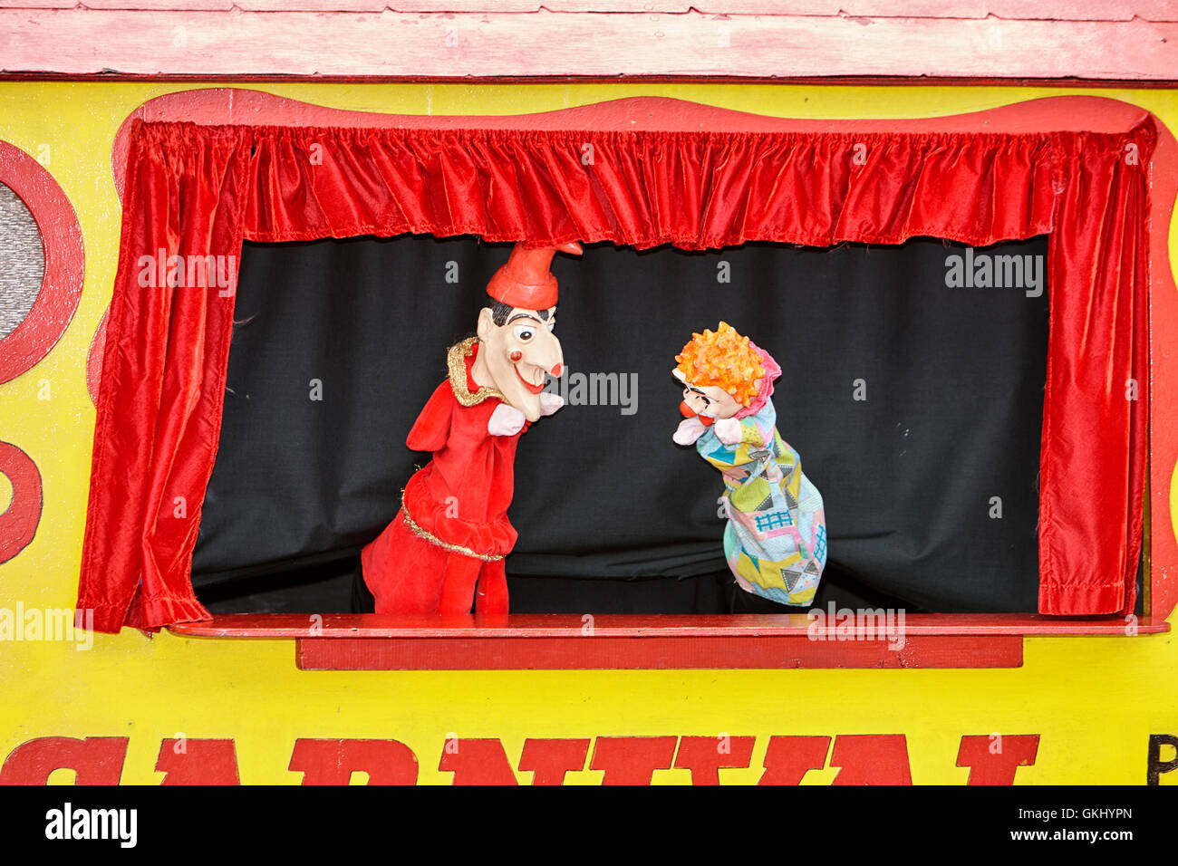 punch and judy show in the uk Stock Photo Alamy