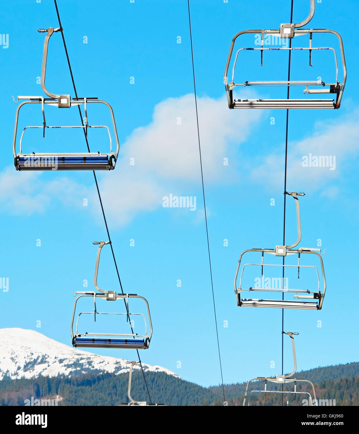 Old ski chairlift hi-res stock photography and images - Alamy