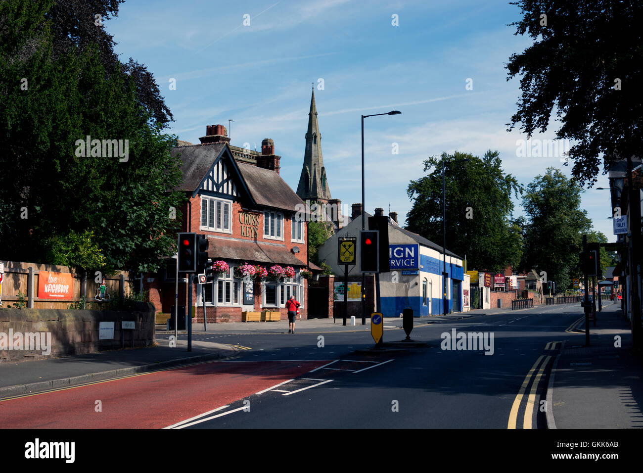 High Street and Cross Keys pub, Erdington, Birmingham, West Midlands, England, UK Stock Photo