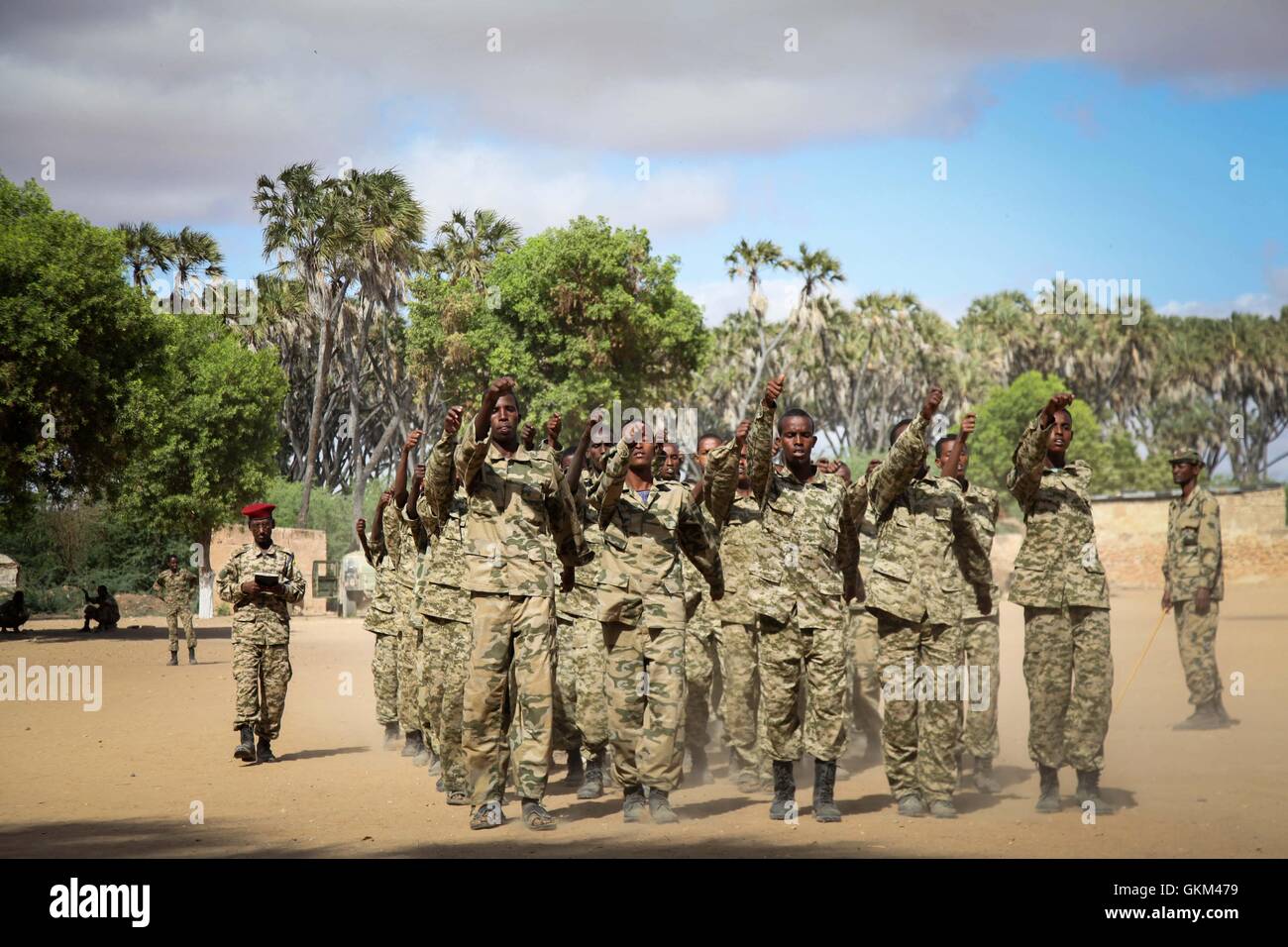 Somali Troops Practise Military Drills During A Training Session ...