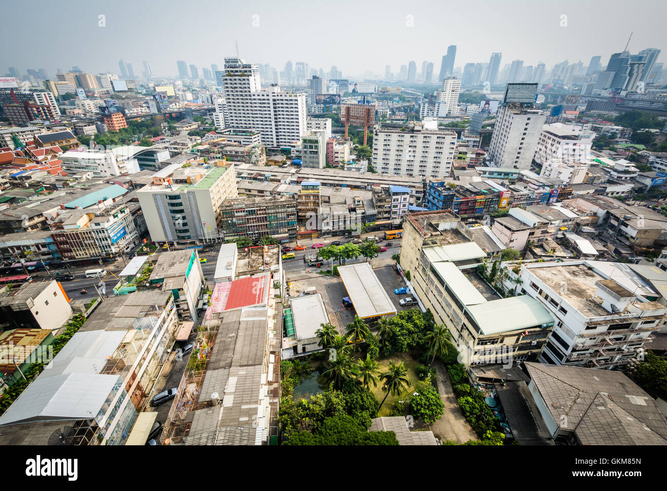 Hazy view of the Ratchathewi District, in Bangkok, Thailand Stock Photo ...
