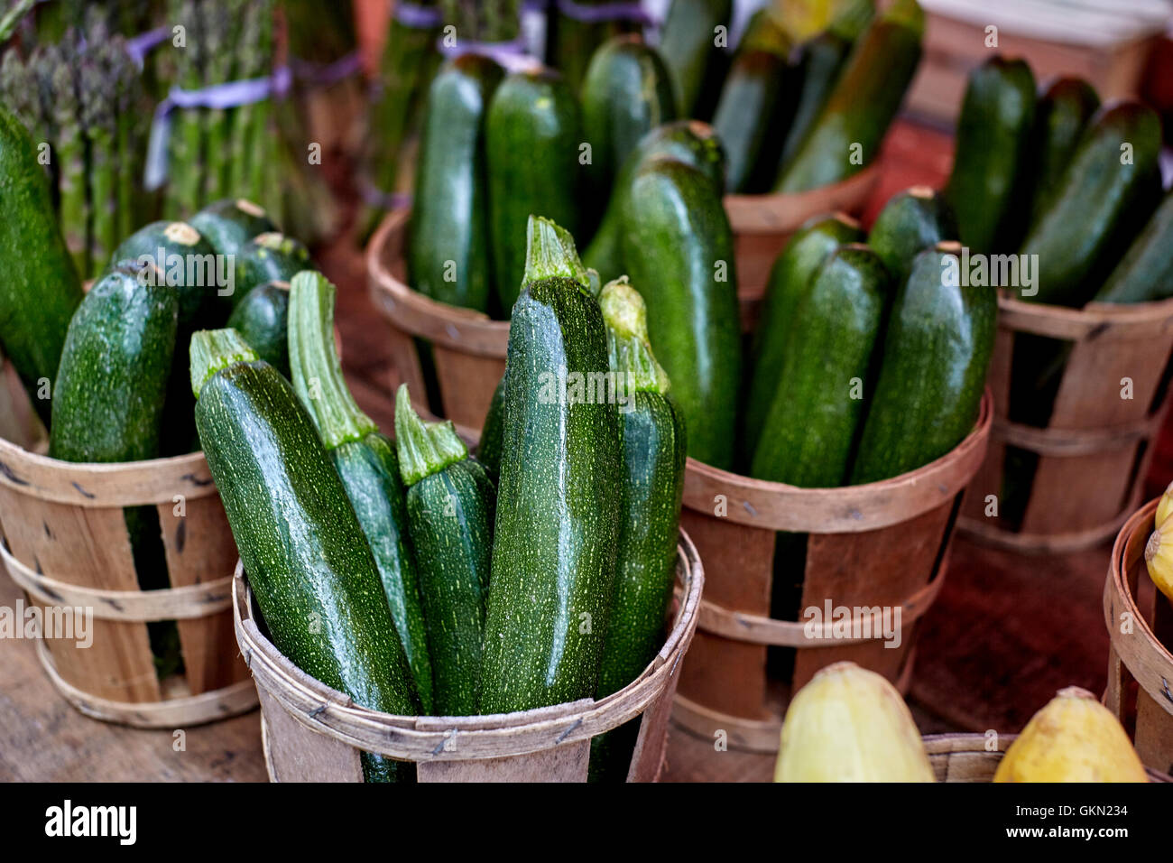 Bushel of tomatoes hires stock photography and images Alamy