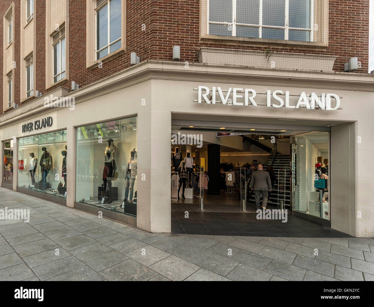 River island clothing store High Resolution Stock Photography and Images -  Alamy