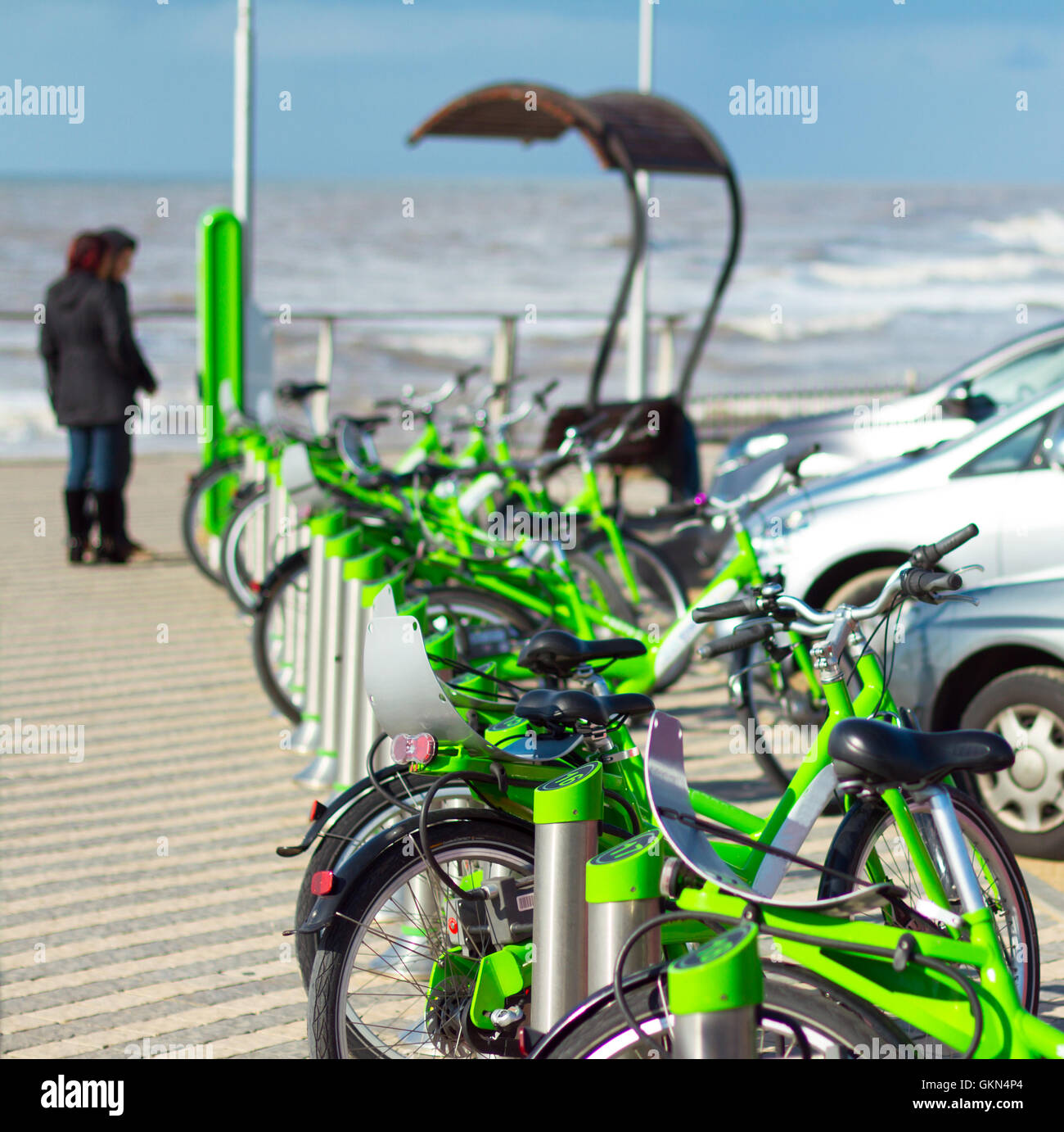 Wheel rental hi-res stock photography and images - Alamy