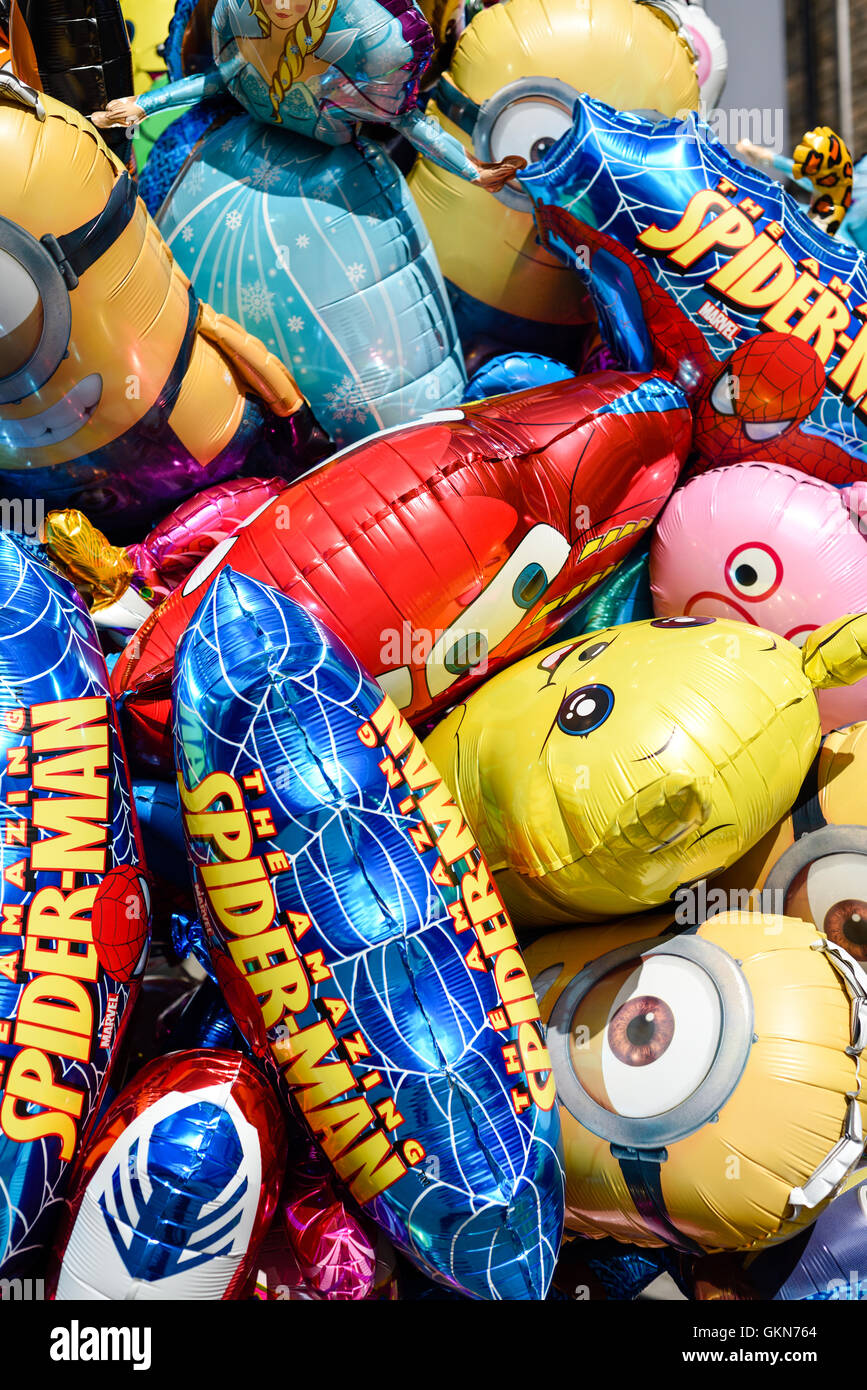Helium cartoon characters balloons hi-res stock photography and images - Alamy Helium cartoon characters balloons hi-res stock photography and images - Alamy