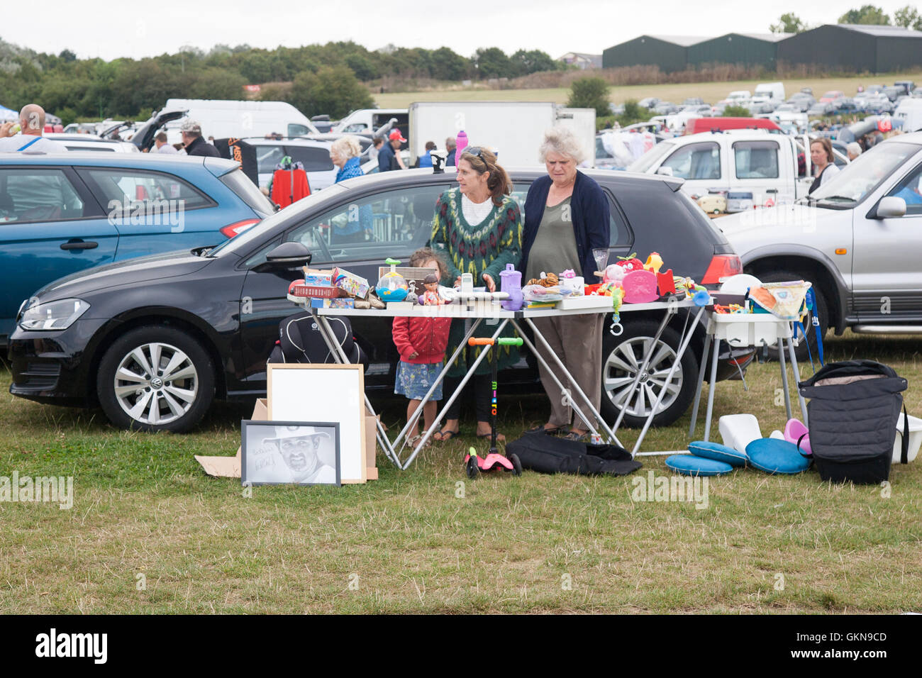 Car boot sale hires stock photography and images Alamy