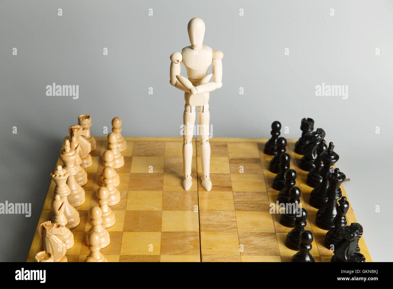 Chinese referee hi-res stock photography and images - Alamy