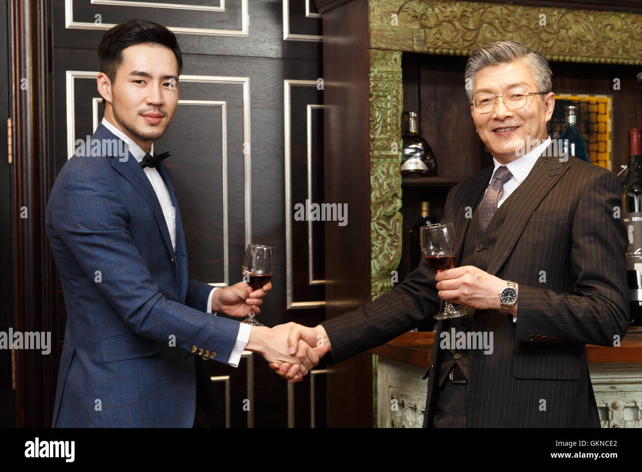 Luxury business class suite hi-res stock photography and images - Alamy