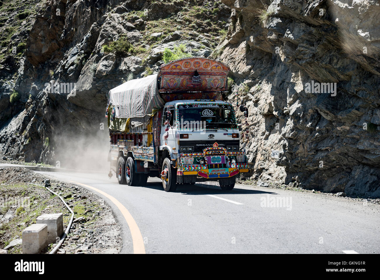 Karakoram highway truck hires stock photography and images Alamy