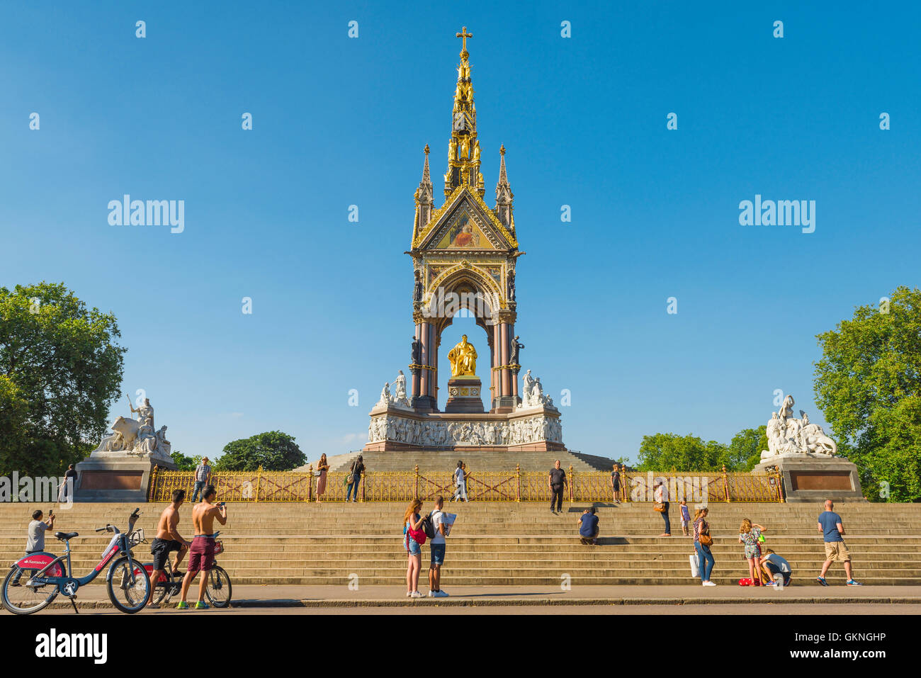London summer, tourists in summer visit the Albert Memorial in Kensington Gardens, London, UK Stock Photo