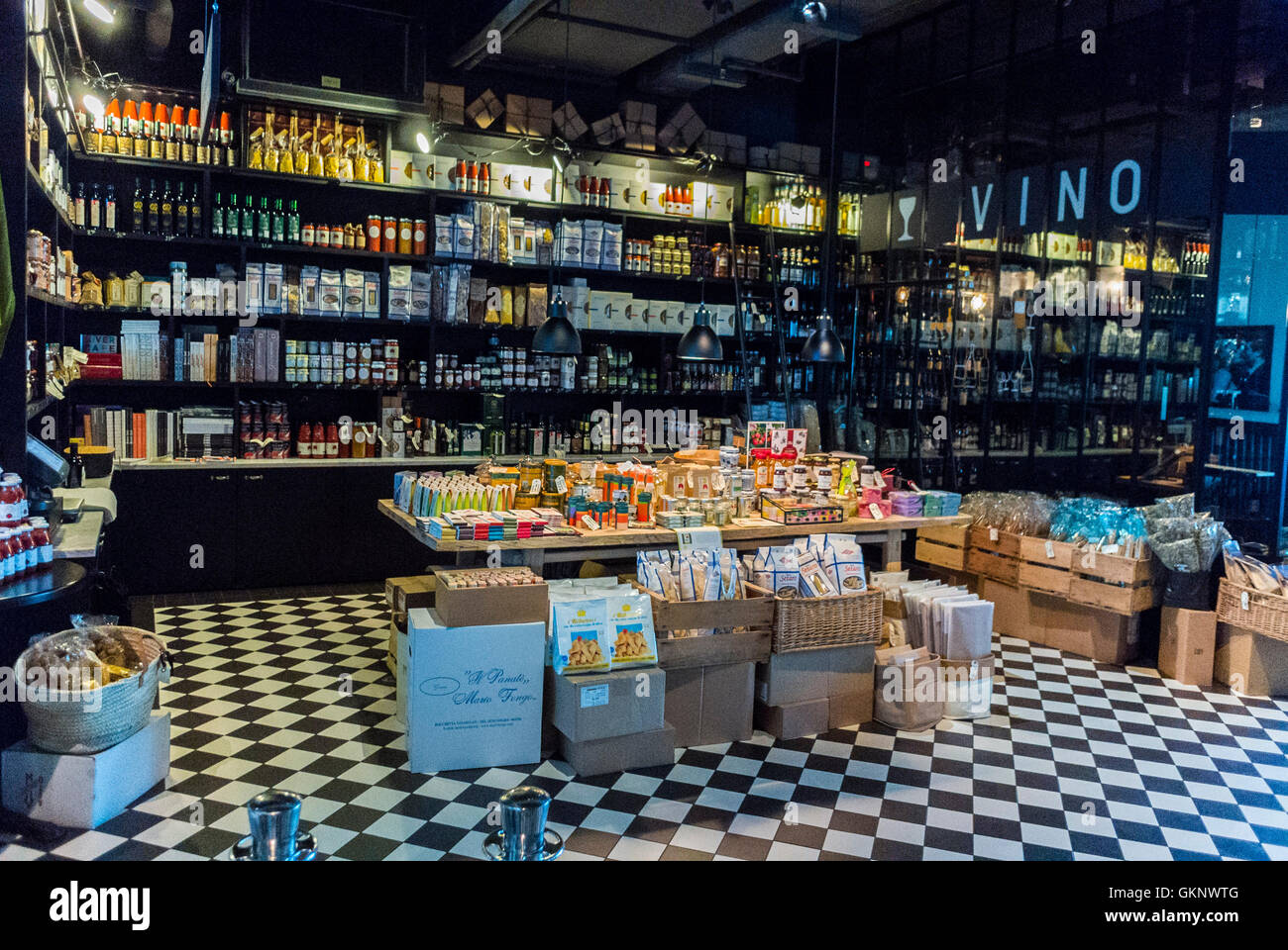 Paris france french grocery store hi-res stock photography and images -  Alamy
