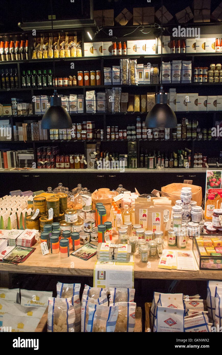 Paris, France, Shopping Mall, Beaugrenelle, Italian Food Grocery Store